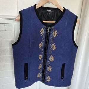 Icelandic Design Blue Wool Embroidered Flower Vest Womens Size Large
